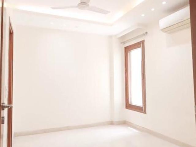 4 BHK Independent Builder Floor in New Friends Colony for resale New Delhi. The reference number is 20848433