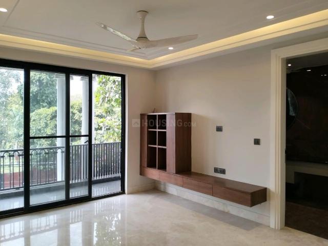 4 BHK Independent Builder Floor in AGCR Enclave for rent New Delhi. The reference number is 20120462