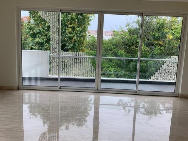 4 BHK Independent Builder Floor in Anand Niketan for resale New Delhi. The reference number is 16008700