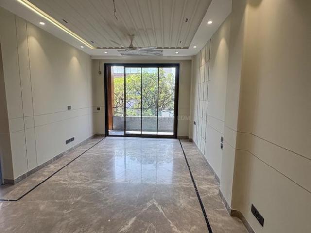 4 BHK Independent Builder Floor in Anand Lok for resale New Delhi. The reference number is 20890194