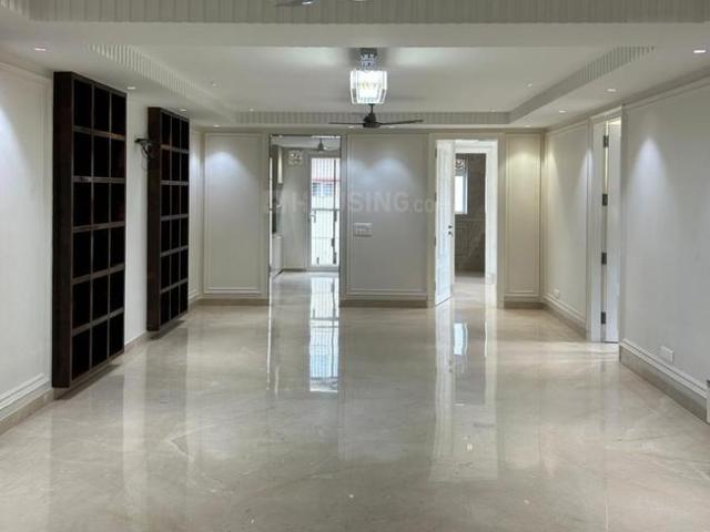 4 BHK Independent Builder Floor in Anand Vihar for resale New Delhi. The reference number is 20687919