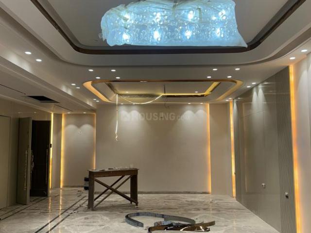 4 BHK Independent Builder Floor in Anand Vihar for resale New Delhi. The reference number is 20792841