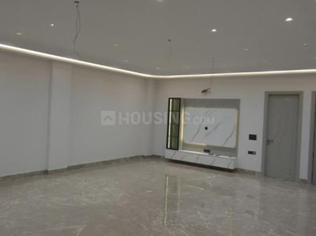 4 BHK Independent Builder Floor in Ashok Vihar for resale New Delhi. The reference number is 20969859