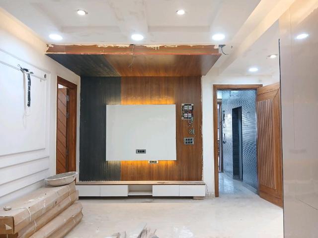 4 BHK Independent Builder Floor in Bharthal for resale New Delhi. The reference number is 18200005