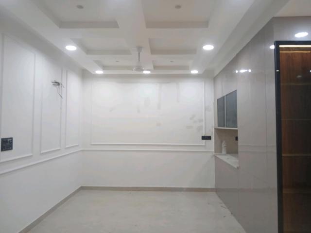 4 BHK Independent Builder Floor in Bharthal for resale New Delhi. The reference number is 18460198