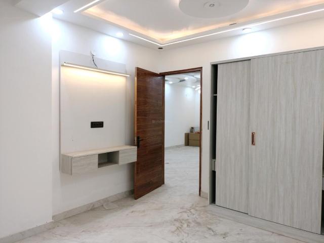 4 BHK Independent Builder Floor in Bharat Vihar for resale New Delhi. The reference number is 16602344