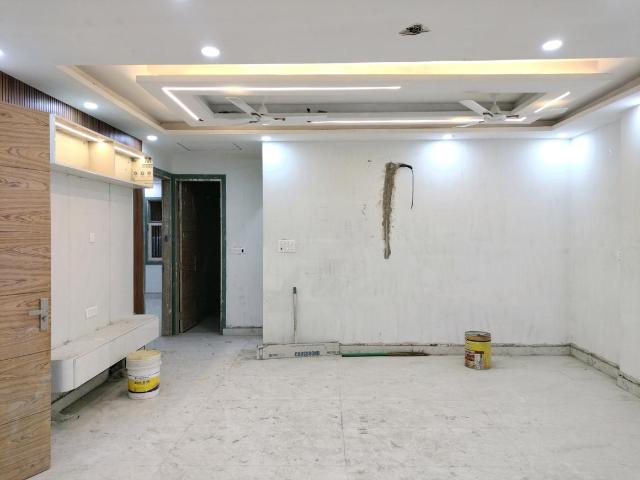 4 BHK Independent Builder Floor in Sector 15 Dwarka for resale New Delhi. The reference number is 18811609