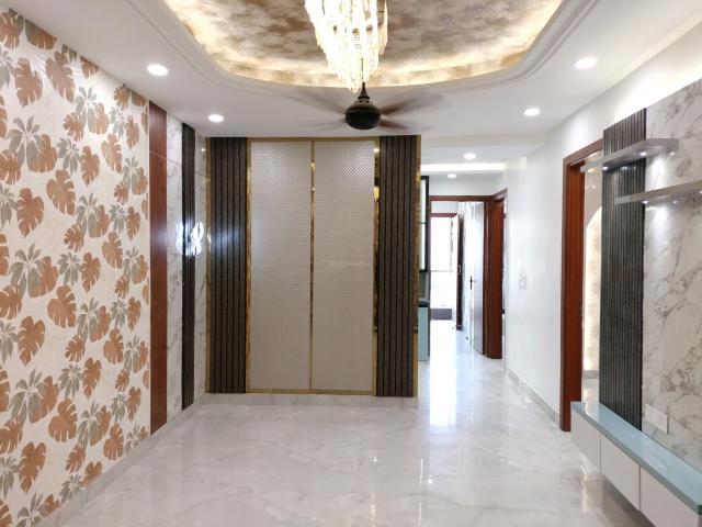 4 BHK Independent Builder Floor in Chandra Park for resale New Delhi. The reference number is 19988756