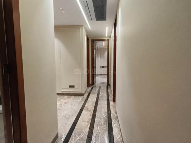 4 BHK Independent Builder Floor in Chittaranjan Park for resale New Delhi. The reference number is 19574704