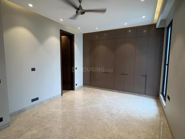 4 BHK Independent Builder Floor in Chittaranjan Park for resale New Delhi. The reference number is 20809890