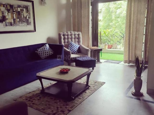4 BHK Independent Builder Floor in Chittaranjan Park for resale New Delhi. The reference number is 20901689