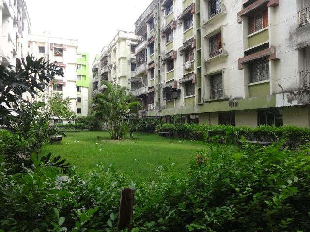 4 BHK Independent Builder Floor in Dunlop for resale Kolkata. The reference number is 12246835
