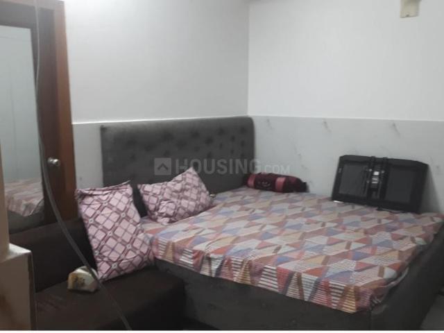 4 BHK Independent Builder Floor in Dwarka Mor for resale New Delhi. The reference number is 17975134