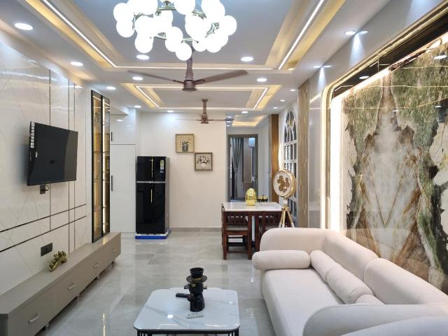 4 BHK Independent Builder Floor in Dwarka Mor for resale New Delhi. The reference number is 20316081