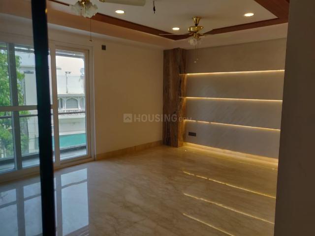 4 BHK Independent Builder Floor in Defence Colony for rent New Delhi. The reference number is 7677867