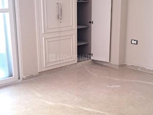 4 BHK Independent Builder Floor in Defence Colony for rent New Delhi. The reference number is 14707154