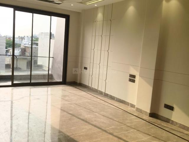 4 BHK Independent Builder Floor in Defence Colony for resale New Delhi. The reference number is 20609165
