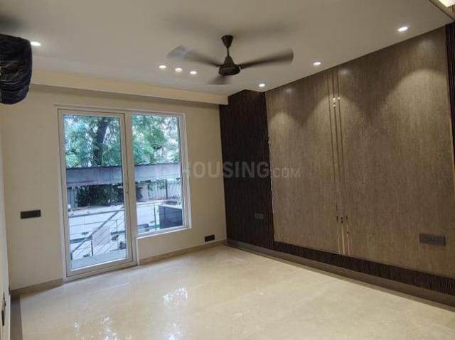 4 BHK Independent Builder Floor in DLF Phase 4 for rent Gurgaon. The reference number is 20831878