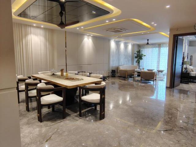4 BHK Independent Builder Floor in DLF Phase 4 for resale Gurgaon. The reference number is 19873405