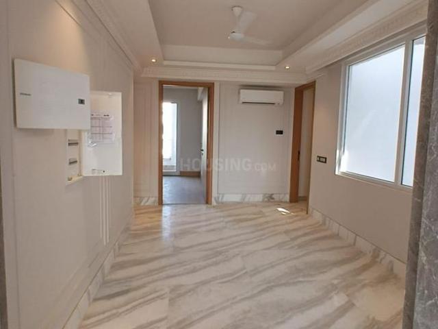 4 BHK Independent Builder Floor in DLF Phase 5 for rent Gurgaon. The reference number is 19617436