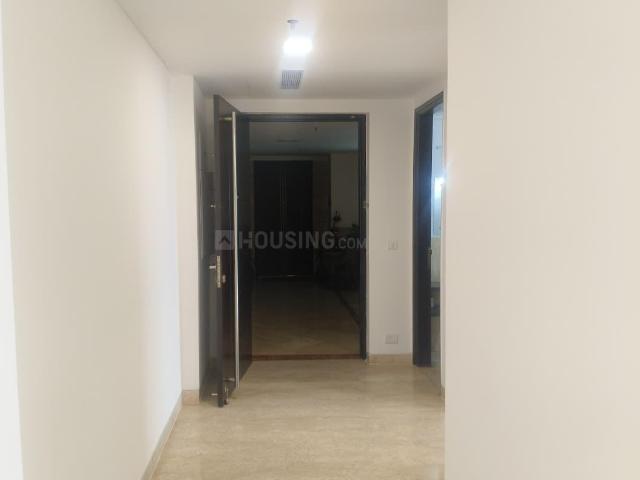4 BHK Independent Builder Floor in DLF Phase 5 for rent Gurgaon. The reference number is 19771750