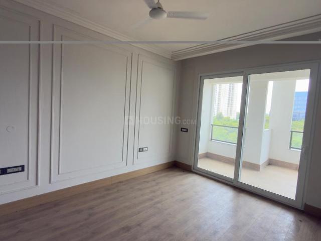 4 BHK Independent Builder Floor in DLF Phase 5 for rent Gurgaon. The reference number is 20436545