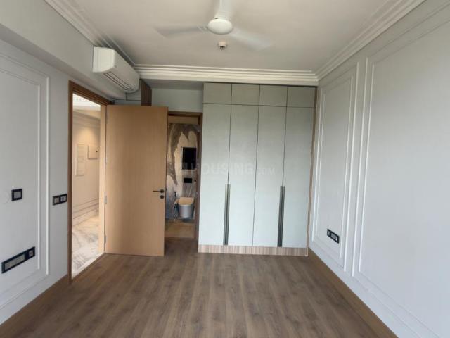 4 BHK Independent Builder Floor in DLF Phase 5 for rent Gurgaon. The reference number is 20436703