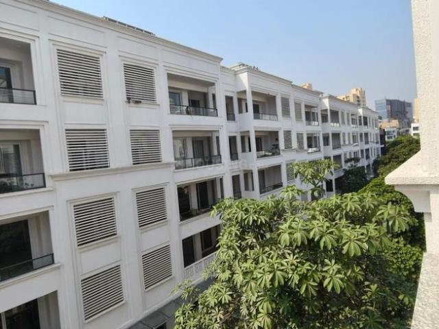 4 BHK Independent Builder Floor in DLF Phase 5 for rent Gurgaon. The reference number is 20278021