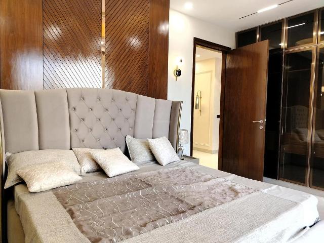 4 BHK Independent Builder Floor in DLF Phase 1 for rent Gurgaon. The reference number is 19562925