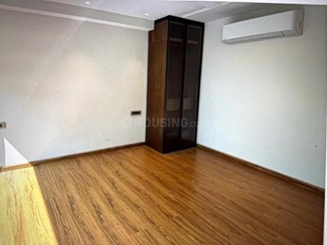 4 BHK Independent Builder Floor in DLF Phase 1 for rent Gurgaon. The reference number is 19821023