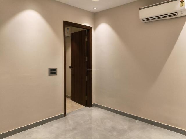4 BHK Independent Builder Floor in DLF Phase 1 for rent Gurgaon. The reference number is 19879839