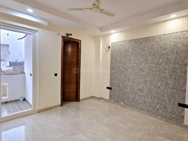 4 BHK Independent Builder Floor in DLF Phase 1 for rent Gurgaon. The reference number is 19915516