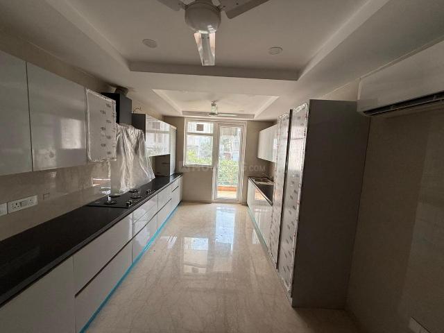4 BHK Independent Builder Floor in DLF Phase 1 for rent Gurgaon. The reference number is 20724088