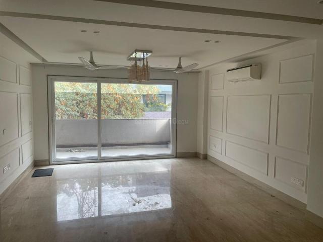 4 BHK Independent Builder Floor in DLF Phase 1 for rent Gurgaon. The reference number is 20927718