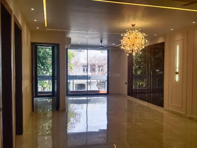 4 BHK Independent Builder Floor in DLF Phase 1 for rent Gurgaon. The reference number is 20056112