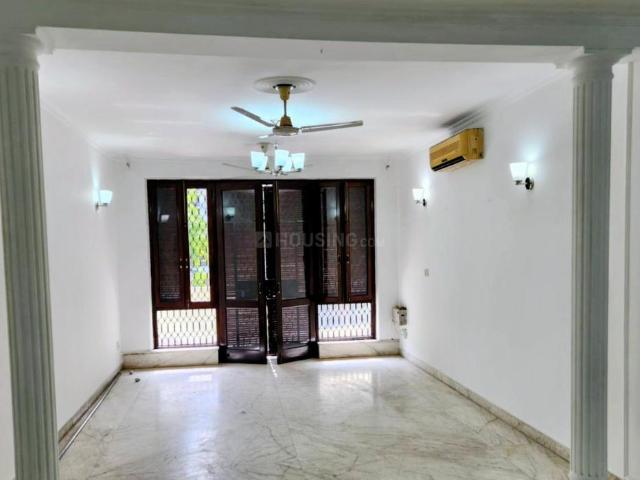 4 BHK Independent Builder Floor in DLF Phase 1 for rent Gurgaon. The reference number is 20158839