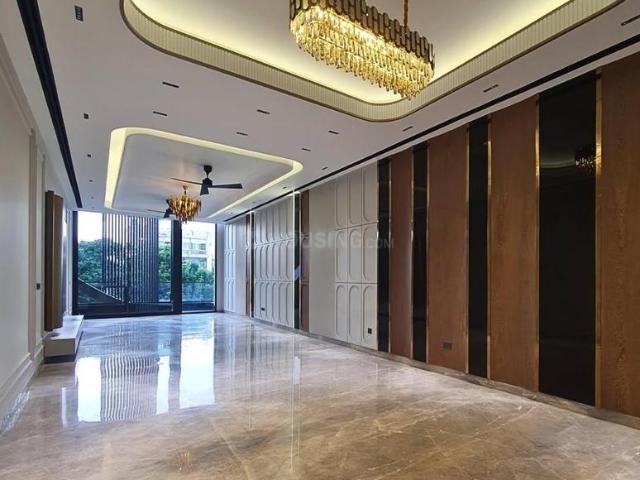 4 BHK Independent Builder Floor in DLF Phase 1 for resale Gurgaon. The reference number is 20004072