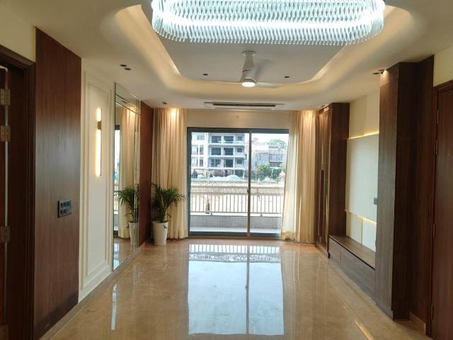 4 BHK Independent Builder Floor in DLF Phase 1 for resale Gurgaon. The reference number is 20623567