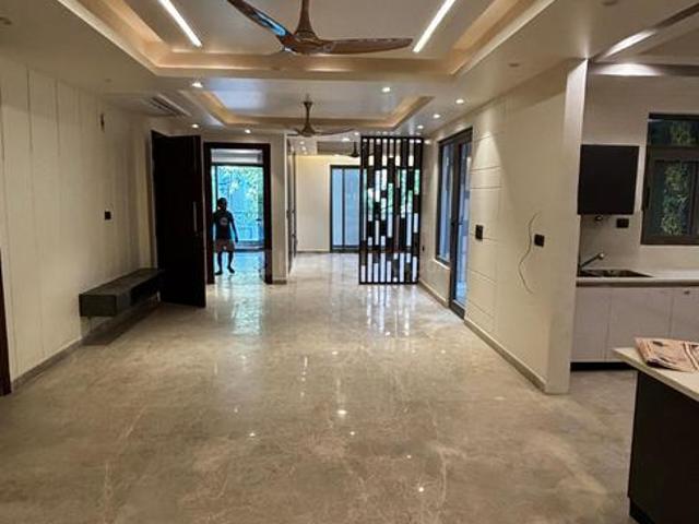 4 BHK Independent Builder Floor in DLF Phase 2 for rent Gurgaon. The reference number is 19846718