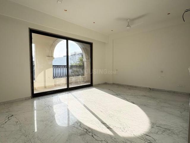 4 BHK Independent Builder Floor in DLF Phase 2 for rent Gurgaon. The reference number is 19023835