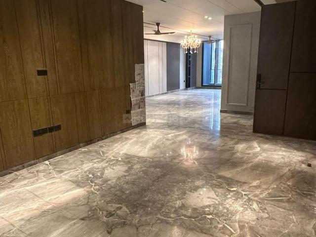 4 BHK Independent Builder Floor in DLF Phase 2 for rent Gurgaon. The reference number is 20559581