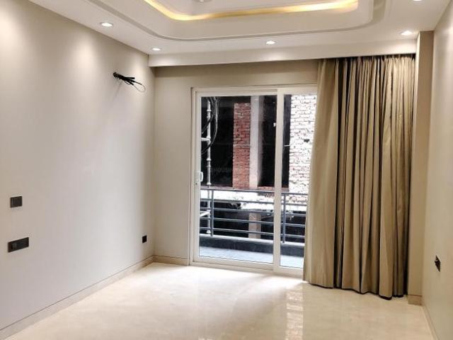 4 BHK Independent Builder Floor in DLF Phase 2 for rent Gurgaon. The reference number is 20697595