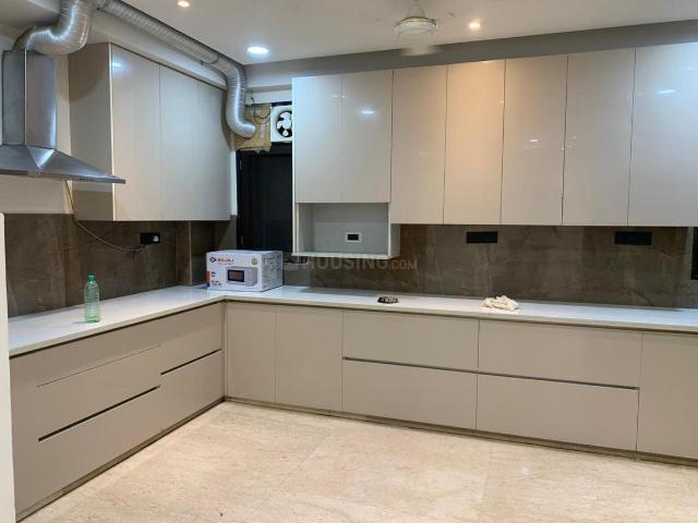 4 BHK Independent Builder Floor in DLF Phase 2 for rent Gurgaon. The reference number is 20072570
