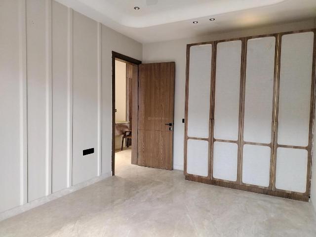 4 BHK Independent Builder Floor in DLF Phase 2 for rent Gurgaon. The reference number is 20195087