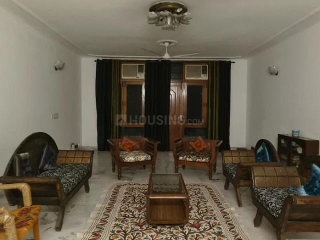 4 BHK Independent Builder Floor in DLF Phase 2 for rent Gurgaon. The reference number is 20279087
