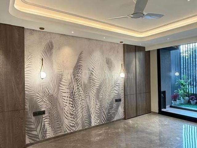 4 BHK Independent Builder Floor in DLF Phase 2 for rent Gurgaon. The reference number is 20296010