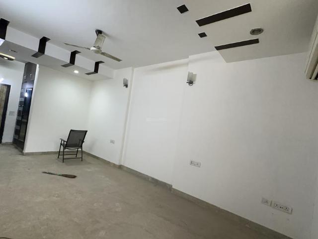 4 BHK Independent Builder Floor in DLF Phase 2 for rent Gurgaon. The reference number is 20346647