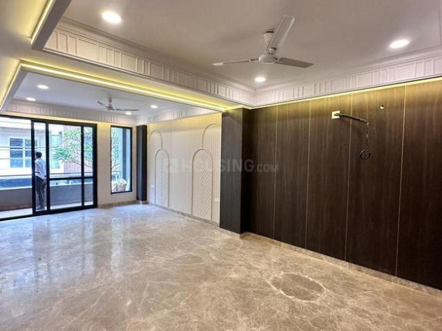 4 BHK Independent Builder Floor in DLF Phase 2 for resale Gurgaon. The reference number is 16794440