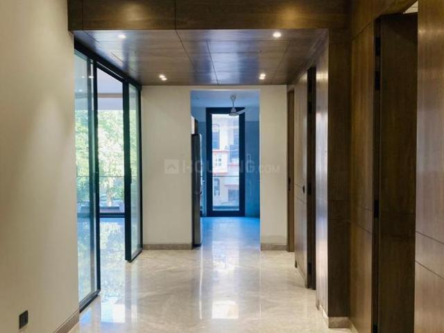 4 BHK Independent Builder Floor in DLF Phase 2 for resale Gurgaon. The reference number is 18225143