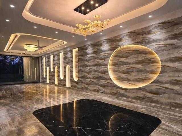 4 BHK Independent Builder Floor in DLF Phase 2 for resale Gurgaon. The reference number is 19985138